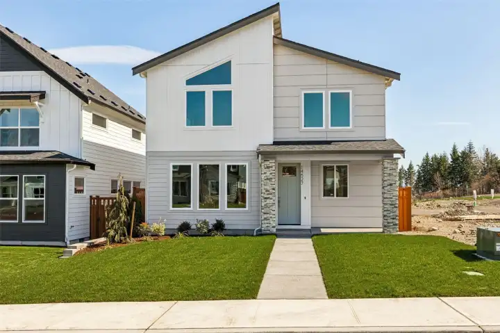 2351 Plan. C Elevation. Photos are of the actual home.