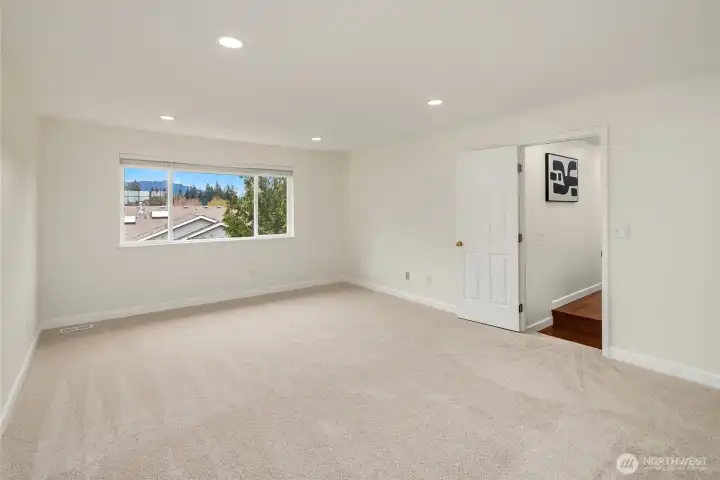 A large bonus room upstairs means you can use this space as you need. A game room, a guest room. Plenty big enough for a pool table too.