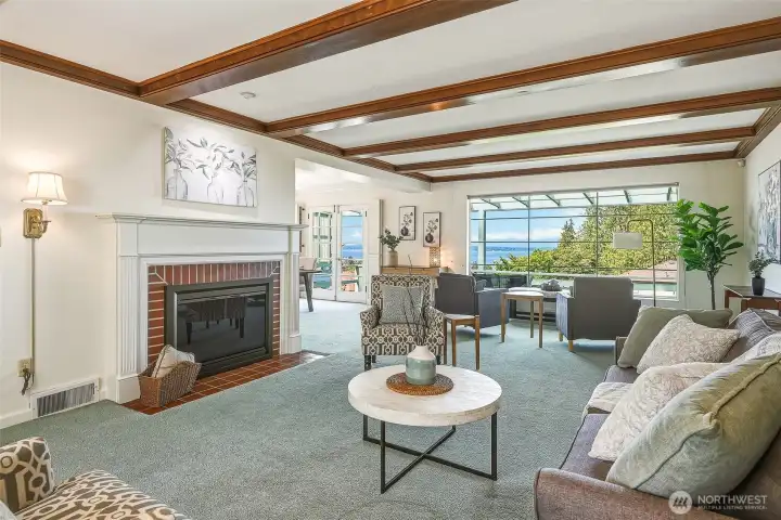 Exposed beams