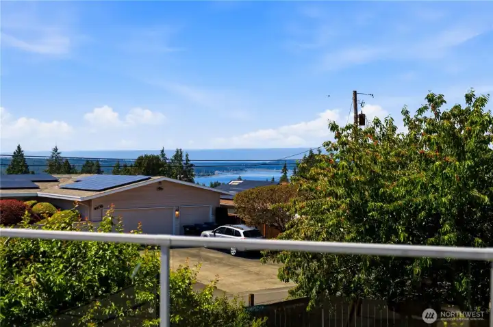 Partial views of the Olympic Mountains and Puget Sound will become part of your everyday life. Partial views of the Olympic Mountains and Puget Sound will become part of your everyday life.