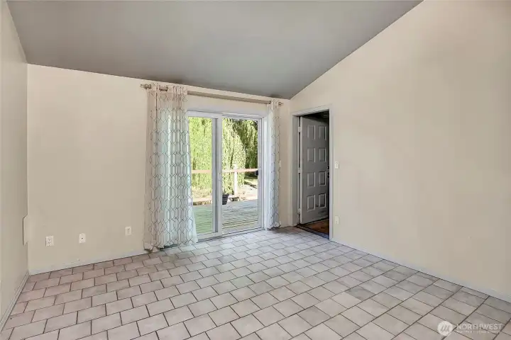 Bonus room could be 3rd bedroom Bonus room could be 3rd bedroom