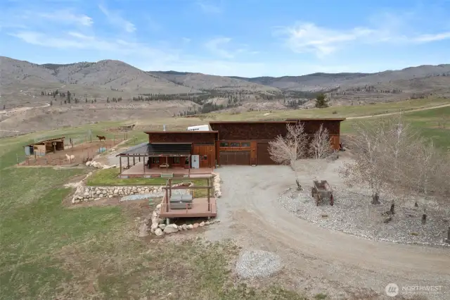 Large pull around driveway