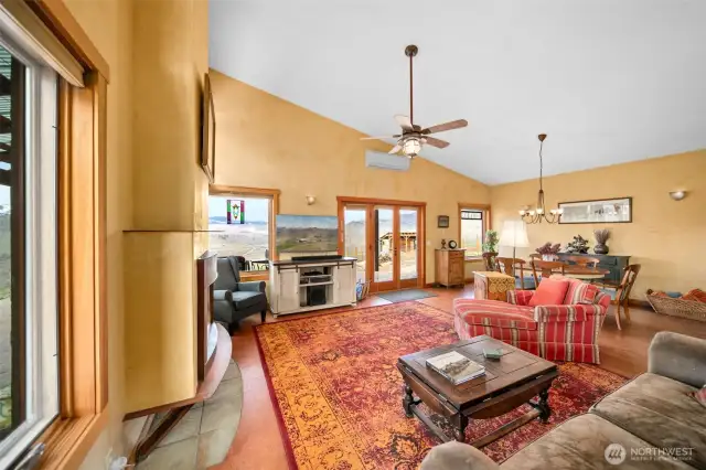 Cozy bright, light livingroom