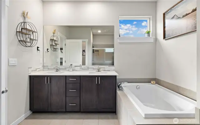 Soaking tub.