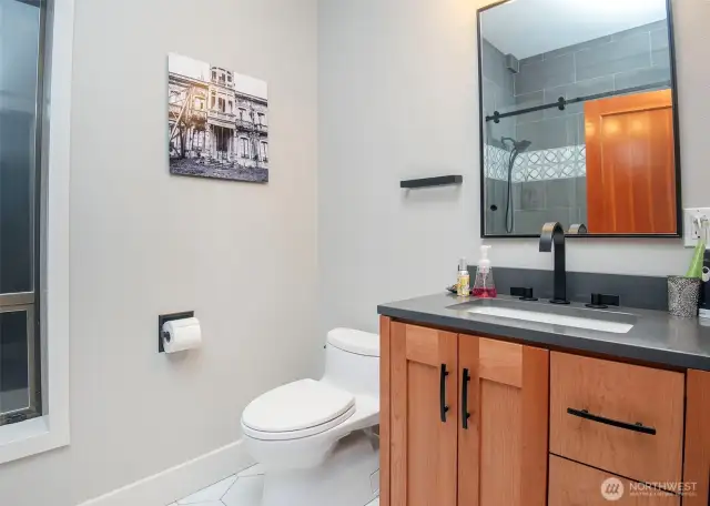 Hallway main bathroom