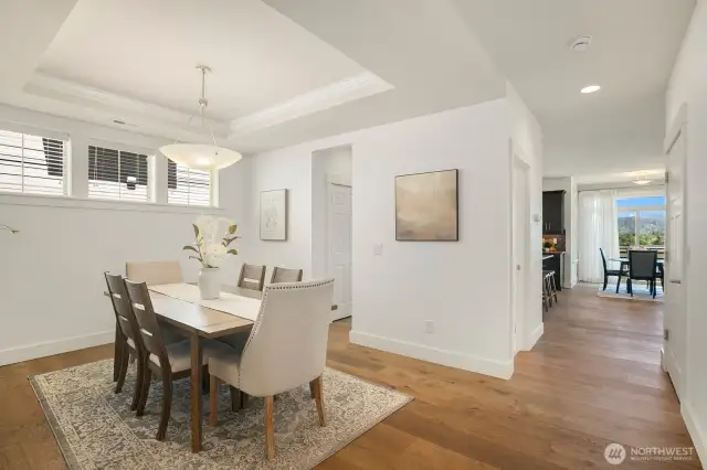 formal dinning room