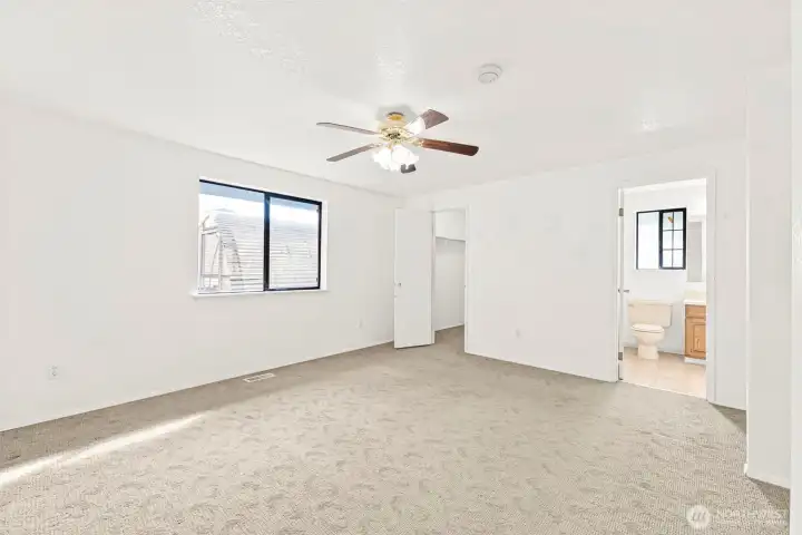 Bedroom #3 Primary 14'x13'with walk-in closet.