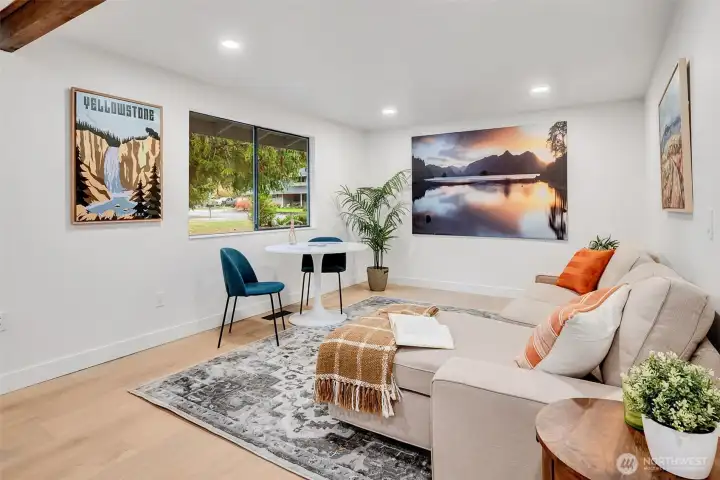 Versatile Bonus Room, Light-filled and inviting—ideal as a media space, game room, or creative retreat. The perfect flex space for any lifestyle.