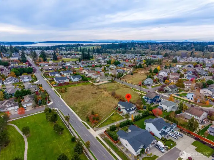 One of the best lots in the Cedarhome area!