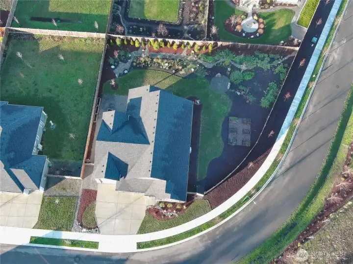 Corner lot for extra privacy.