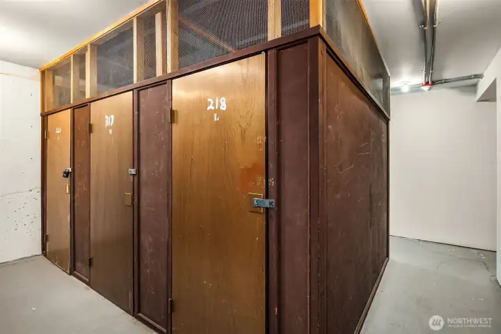 Storage room on first floor