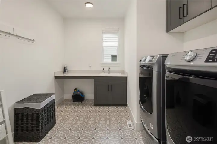 Laundry room on upper floor