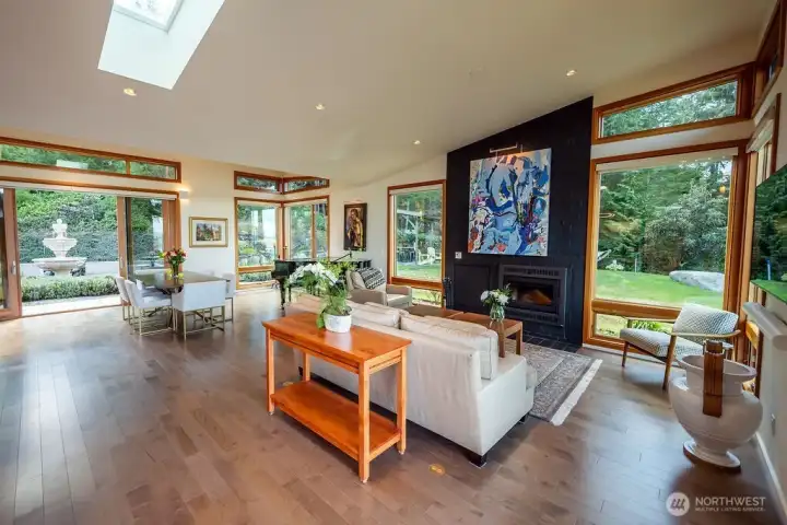 Living/dining area seen from west side, looking toward the garden.