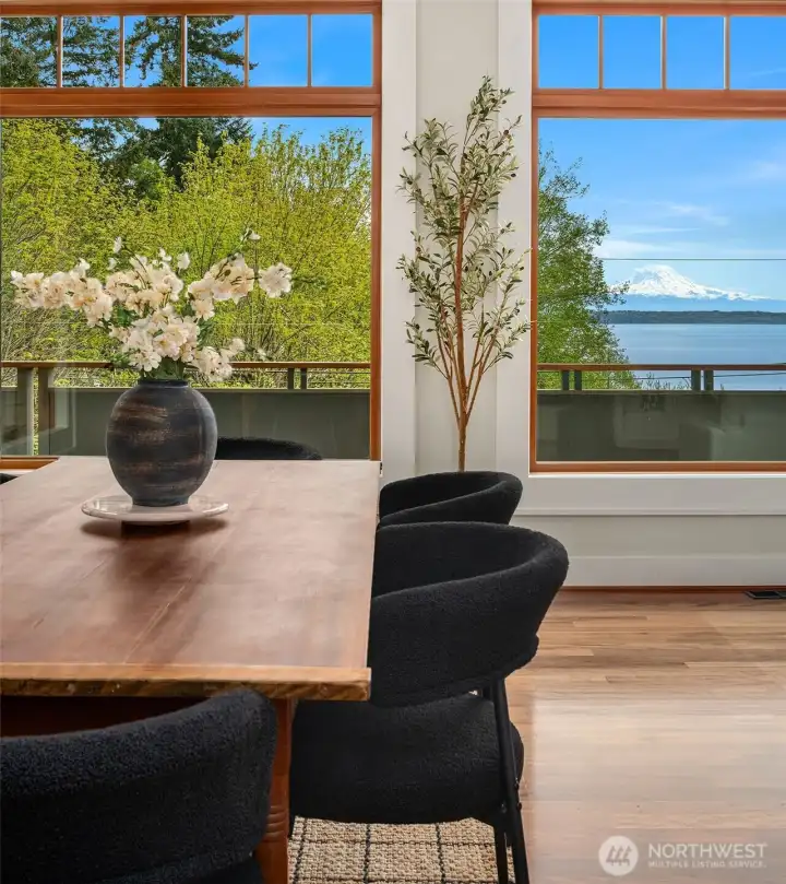 Mountain views are available in several rooms, framed by fir-trimmed windows.