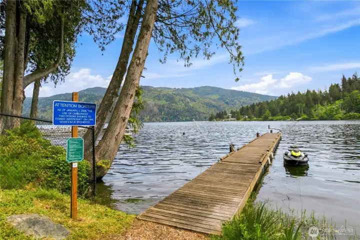 Shared dock access makes it easy to enjoy boating, paddling, fishing, and time spent on Lake Whatcom. Shared dock access makes it easy to enjoy boating, paddling, fishing, and time spent on Lake Whatcom.