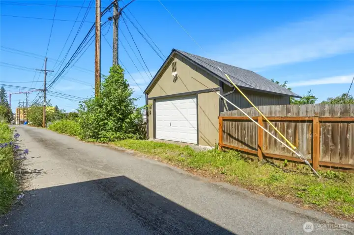 Garage w/ back alley access