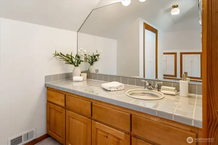 Upper suite bathroom Upper suite bathroom