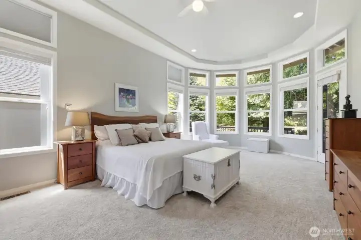 Spacious and bright primary suite!