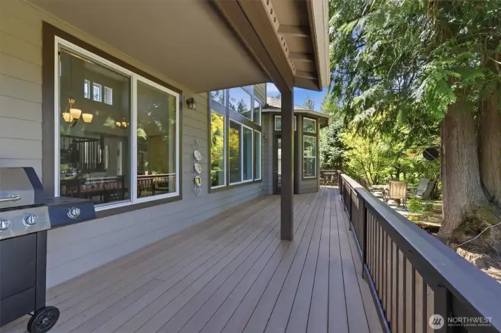 Trex deck with covered area perfect for your BBQ!