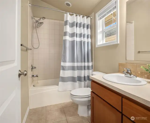 Junior Suite with Full Bath