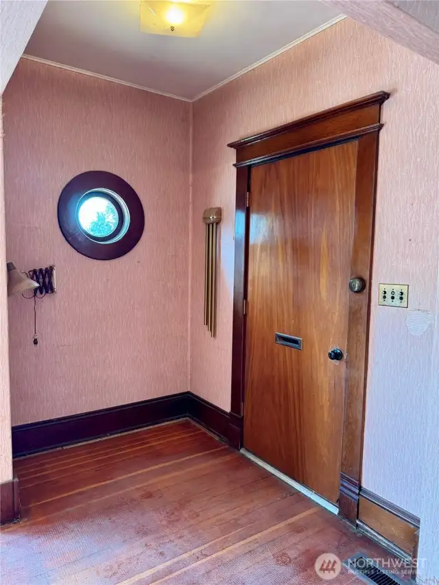 Front Entryway
