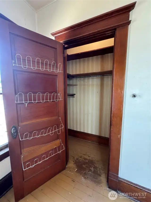 Bedroom Closet