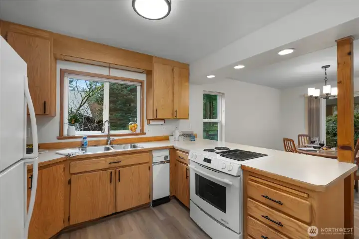 New light fixtures throughout the home. Clean and ready for you. New light fixtures throughout the home. Clean and ready for you.