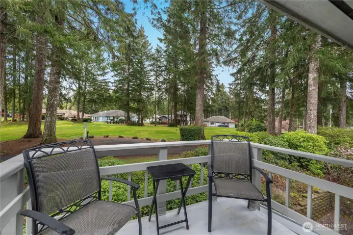 Deck seating. Enjoy the sun! Deck seating. Enjoy the sun!