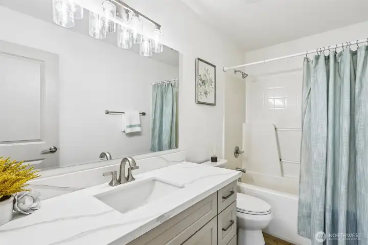 Upstairs Hallway Bathroom