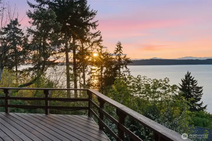 Deck sunset 4/25/26