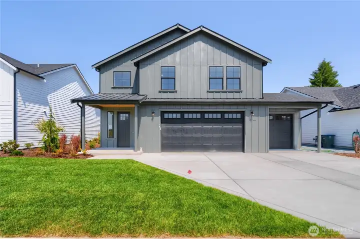 2601 Hattie Plan -  Pics are of a different 2601 Hattie plan home. Features and colors may differ.