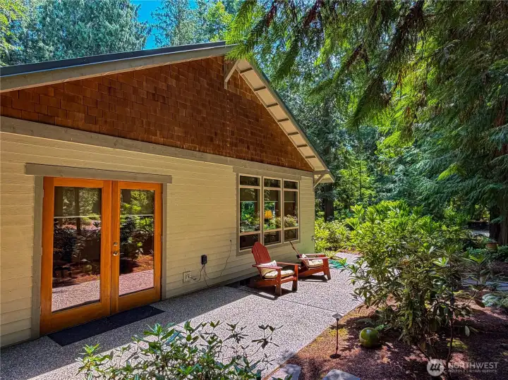 Your huge deck! Get away from it all here. Your huge deck! Get away from it all here.