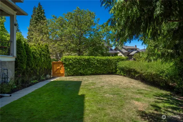 Private yard and lawn off back staircase