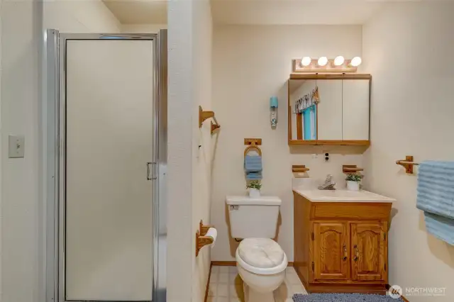 Lower 3/4 Bathroom