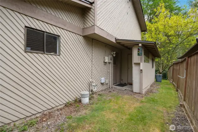 Side yard
