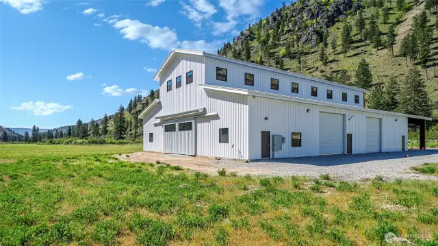 4482 Navarre Coulee Rd