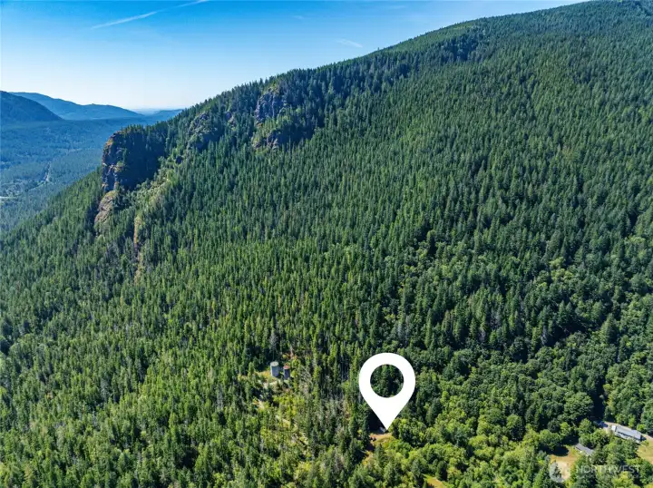 ANOTHER VIEW OF THE BEAUTIFUL SURROUNDING OF THIS 5.2 ACRE LOT.