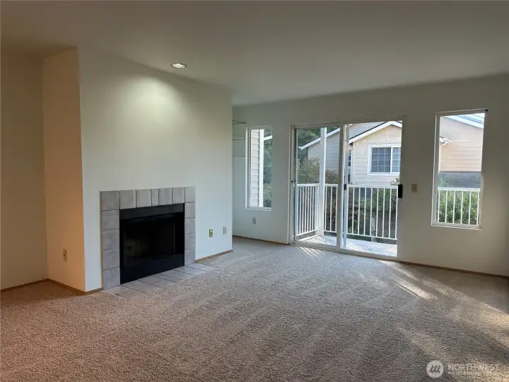 Living Rm
