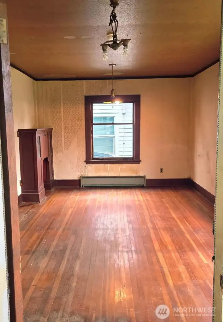 Level Old Growth Floors