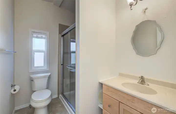 2nd bath/guest bath with large walk-in shower.