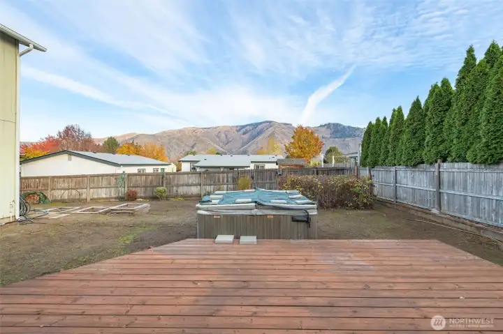 Looking towards the back or the property.