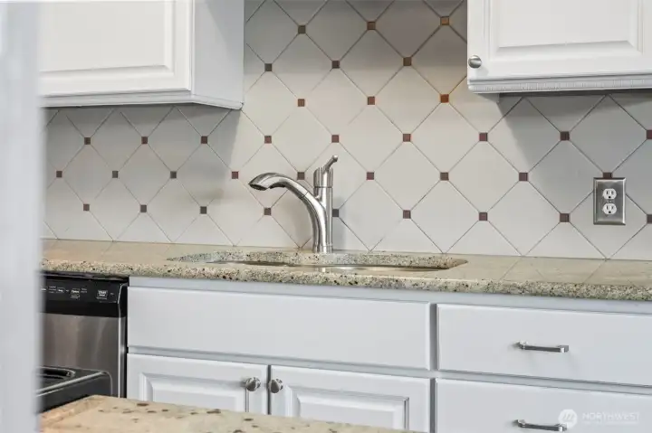 Tile backsplash