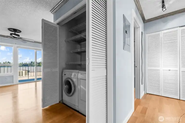 Extra stoage at the end of the hall