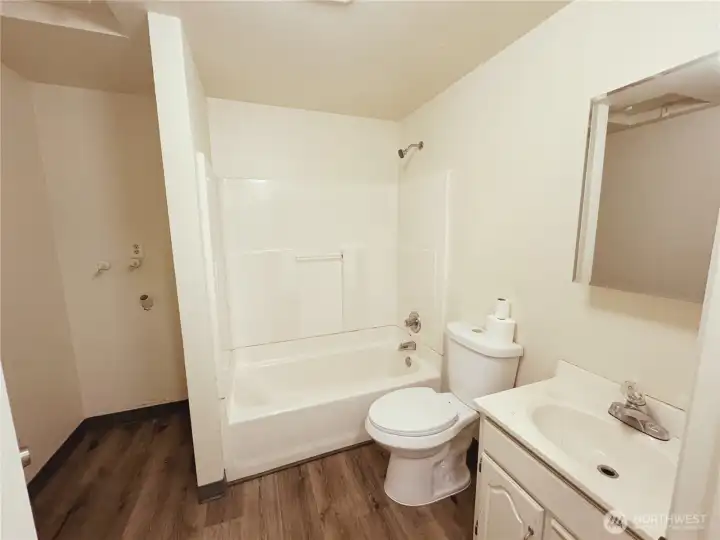 6610 Bathroom 6610 Bathroom