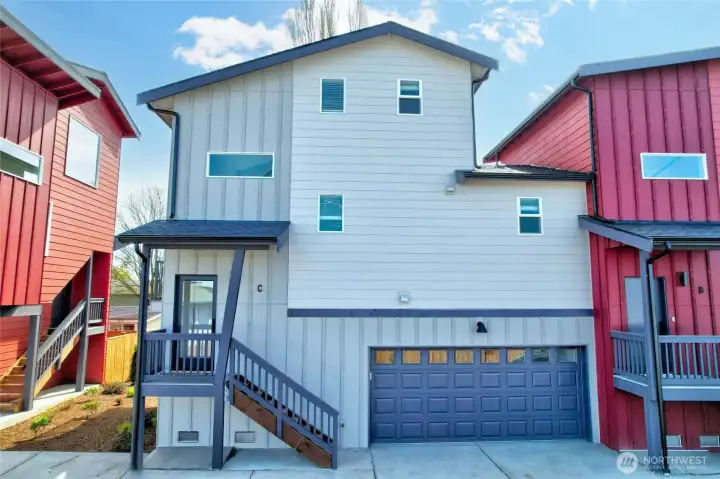 Welcome to this stunning brand-new 2 bedroom townhouse-style condo in a convenient Stanwood location!