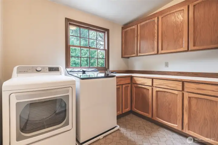 Large Laundry Room w/ ample storage