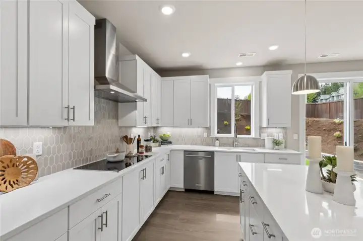 Photos are for representation purposes and vary per plan.