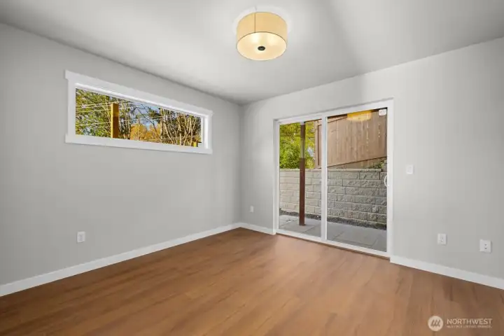 Photographs are for illustrative purposes only. Features, finishes, interior/exterior colors, landscaping and floorplan shown may vary from actual homes built
