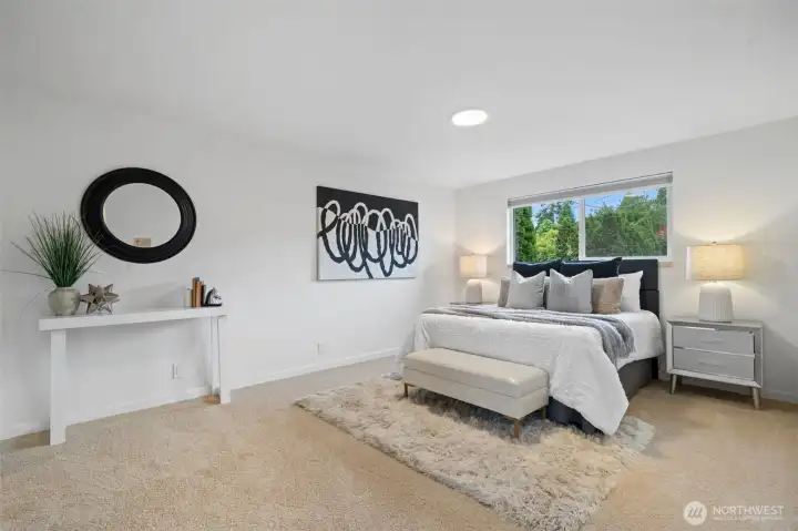 Primary Bedroom with walk in closet, en-suite bathroom, fresh paint, carpets & lighting. Primary Bedroom with walk in closet, en-suite bathroom, fresh paint, carpets & lighting.