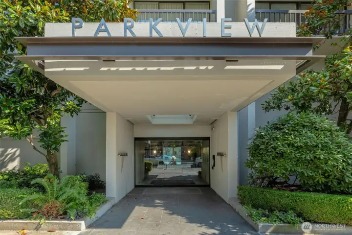 Parkview Plaza Condos Parkview Plaza Condos